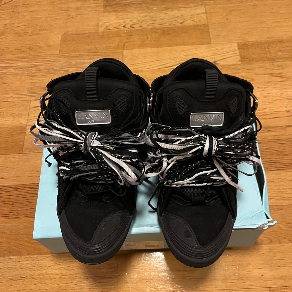 black lanvins white, black, grey multilace